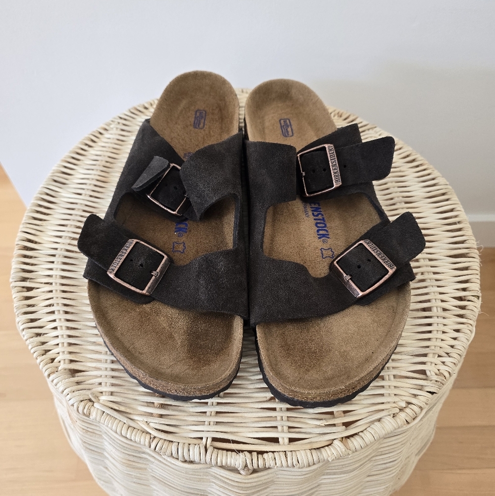 Birkenstock Arizona Soft Footbed Suede Unisex Sandal Mocha 44R EUC - Picture 4 of 8